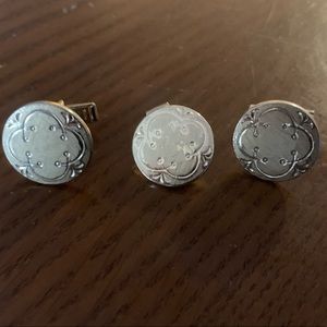 Men’s Circular Engraved Design Cufflinks & Tie Clip